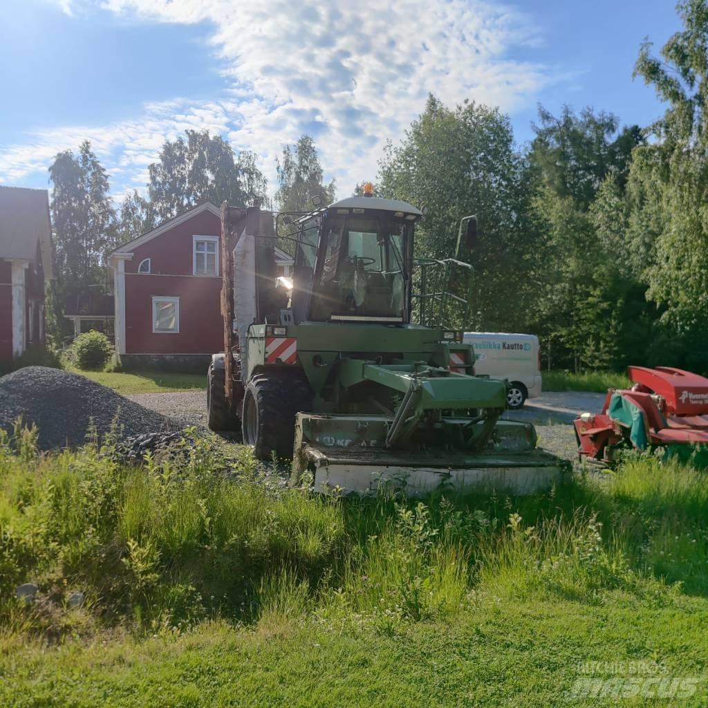 Krone Big M Maaikneuzers