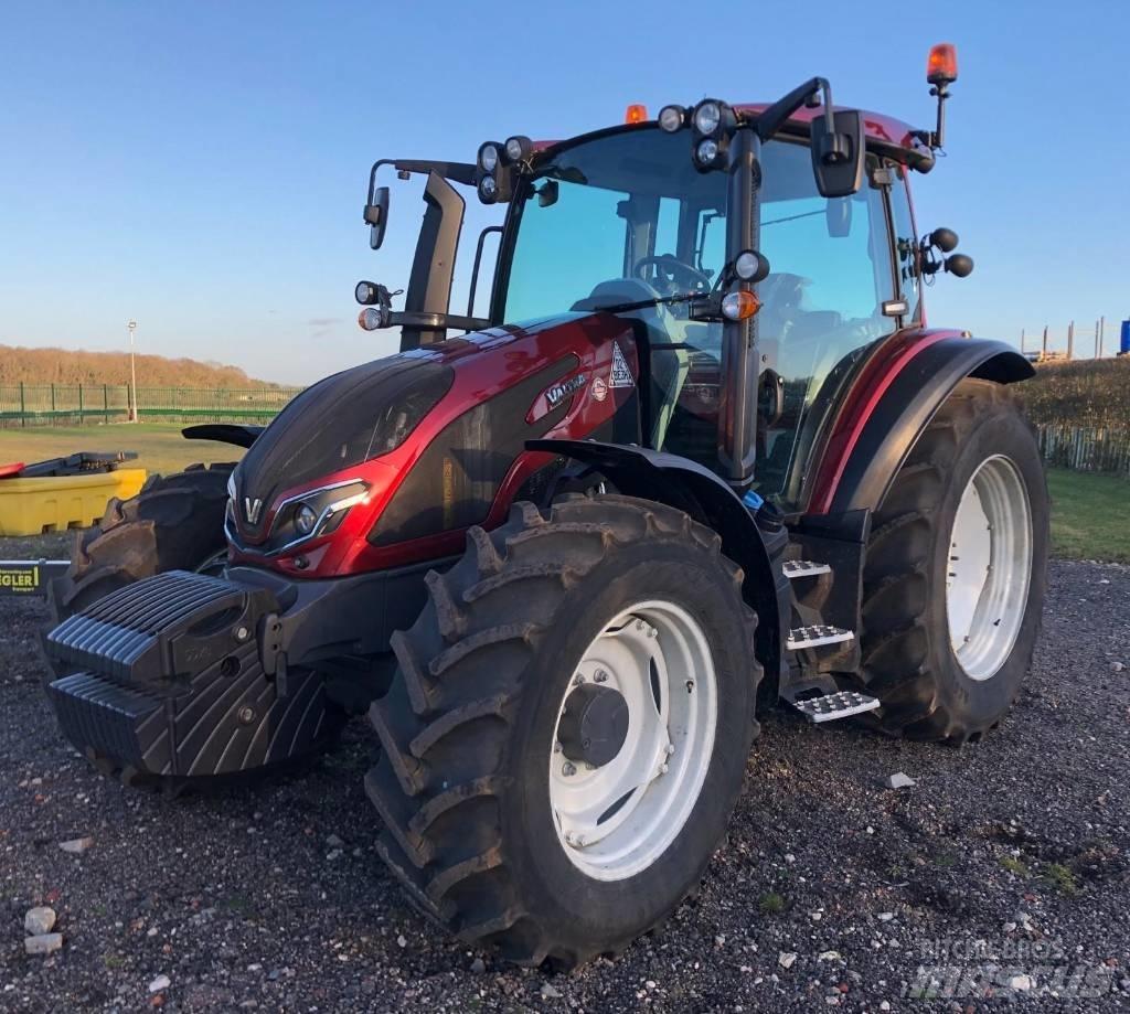 Valtra G125EA Tractoren