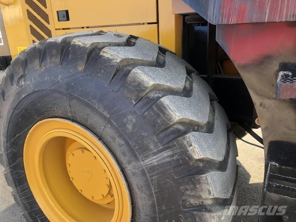 SDLG 956L Wielladers