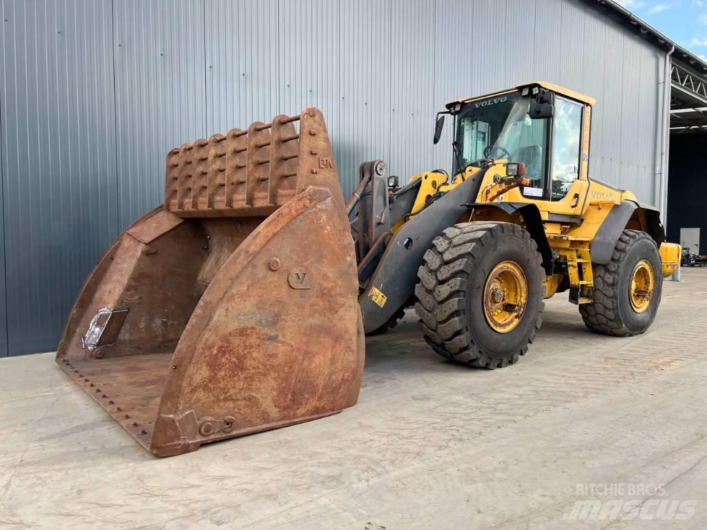 Volvo L120F Wielladers