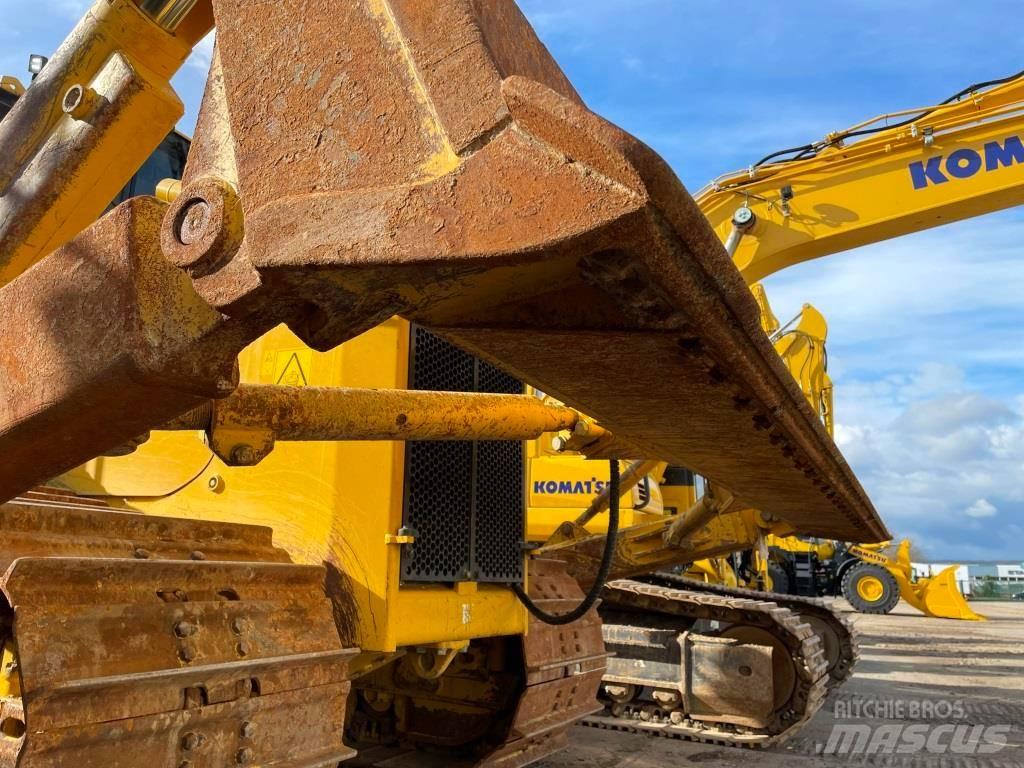 Komatsu D65PX-18E0 Rupsdozers