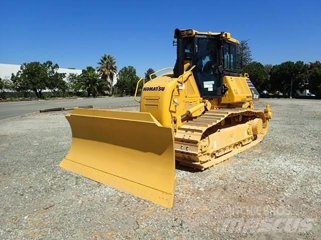 Komatsu D61EX-24 Rupsdozers