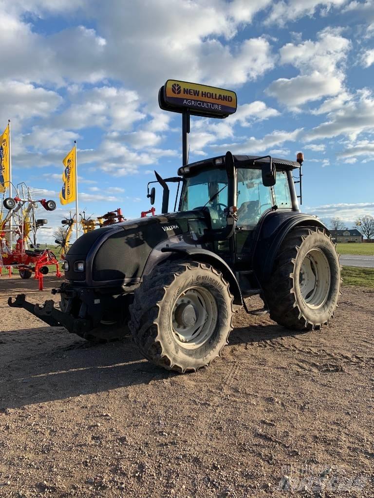 Valtra T 160 Tractoren