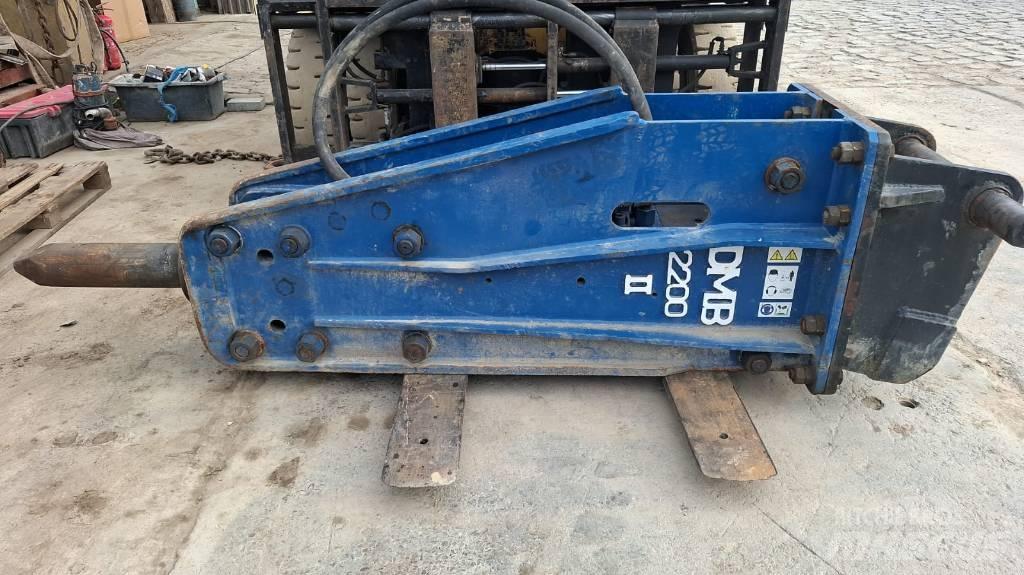 DMB 2200 Hamers en brekers