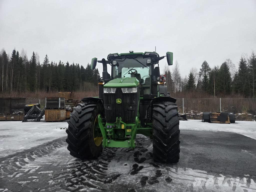 John Deere 7R 330 Tractoren
