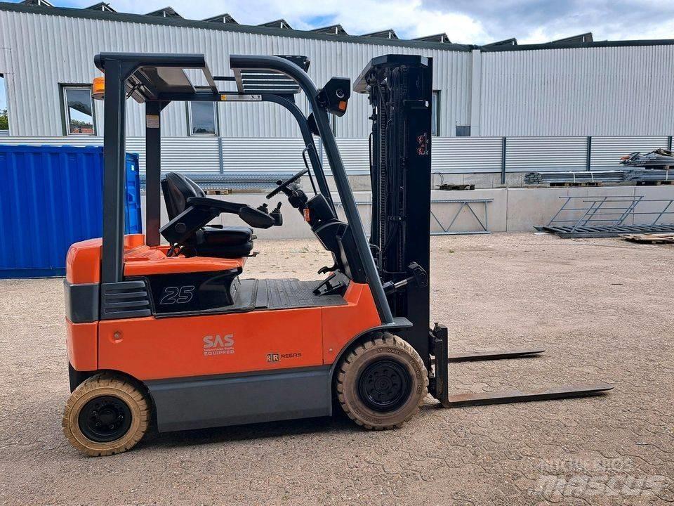 Toyota 7FBMF25 Bouw - Overige