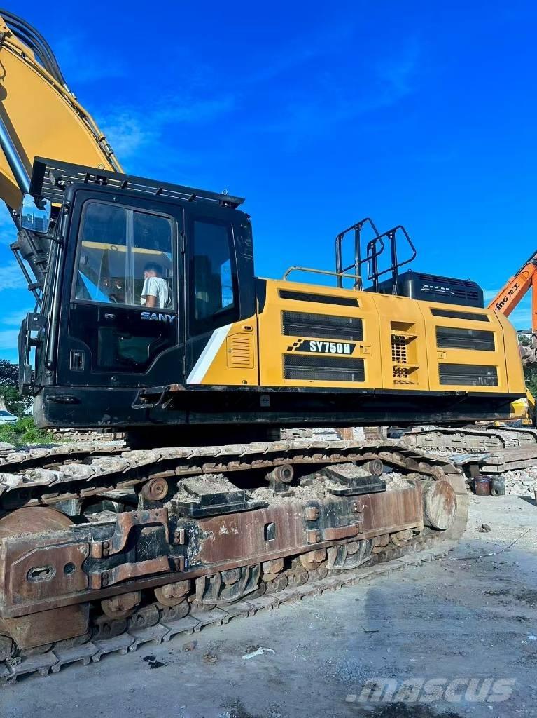 Sany 750 Rupsgraafmachines