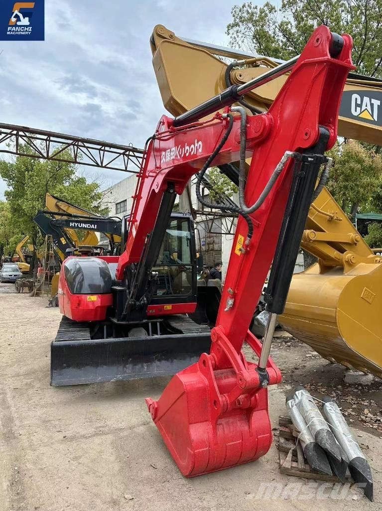 Kubota 183 Minigraafmachines < 7t