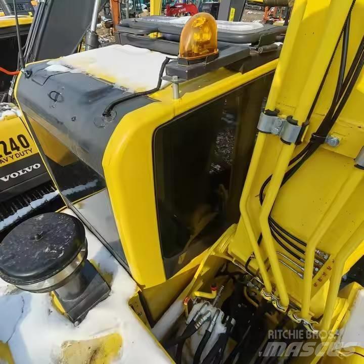 Komatsu PC 210 Rupsgraafmachines