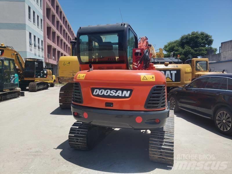 Doosan DX 60 Rupsgraafmachines