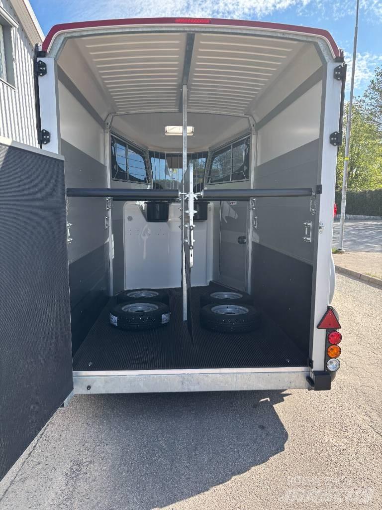 Ifor Williams HBX511 Veetransport aanhanger