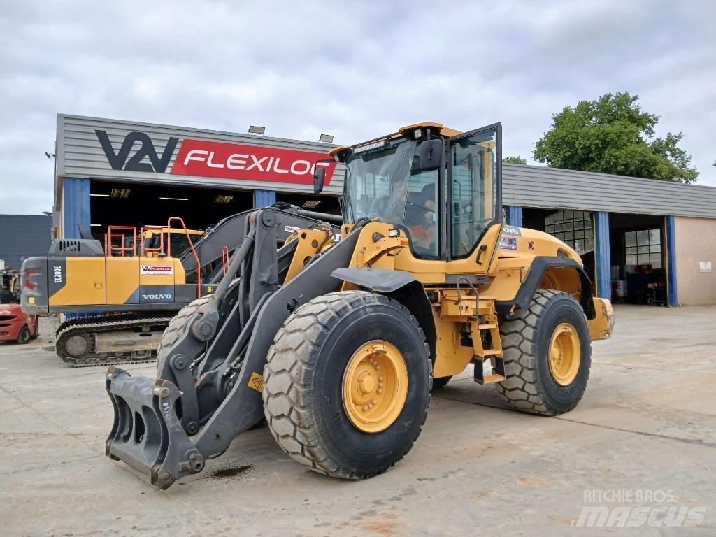 Volvo L 120 G Wielladers