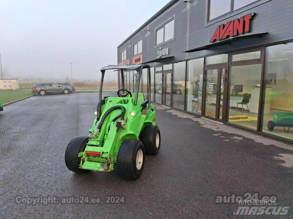 Avant 528 Miniladers