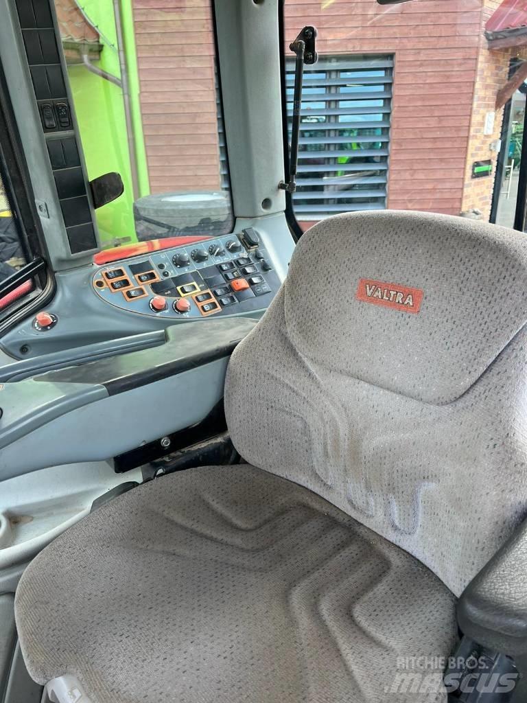 Valtra N 163 Tractoren