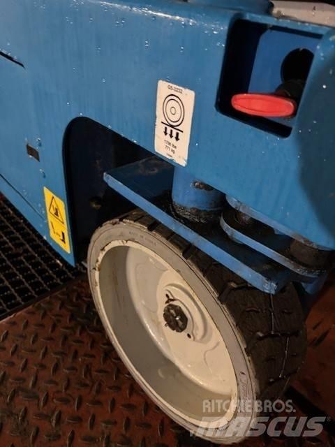 Genie GS 3232 Schaarhoogwerkers