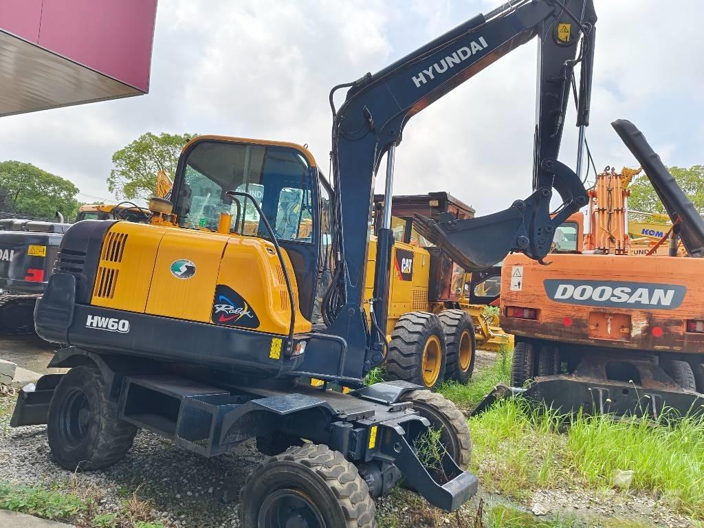 Hyundai R60W Minigraafmachines < 7t
