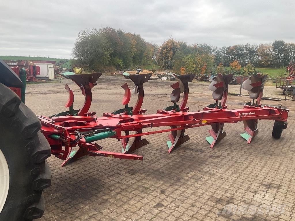 Kverneland Eg 100 Wentelploegen