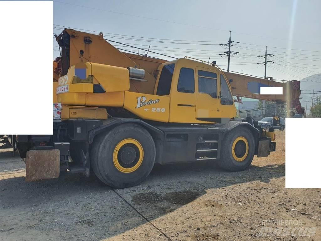 Kobelco RK 250 Ruwterrein kranen