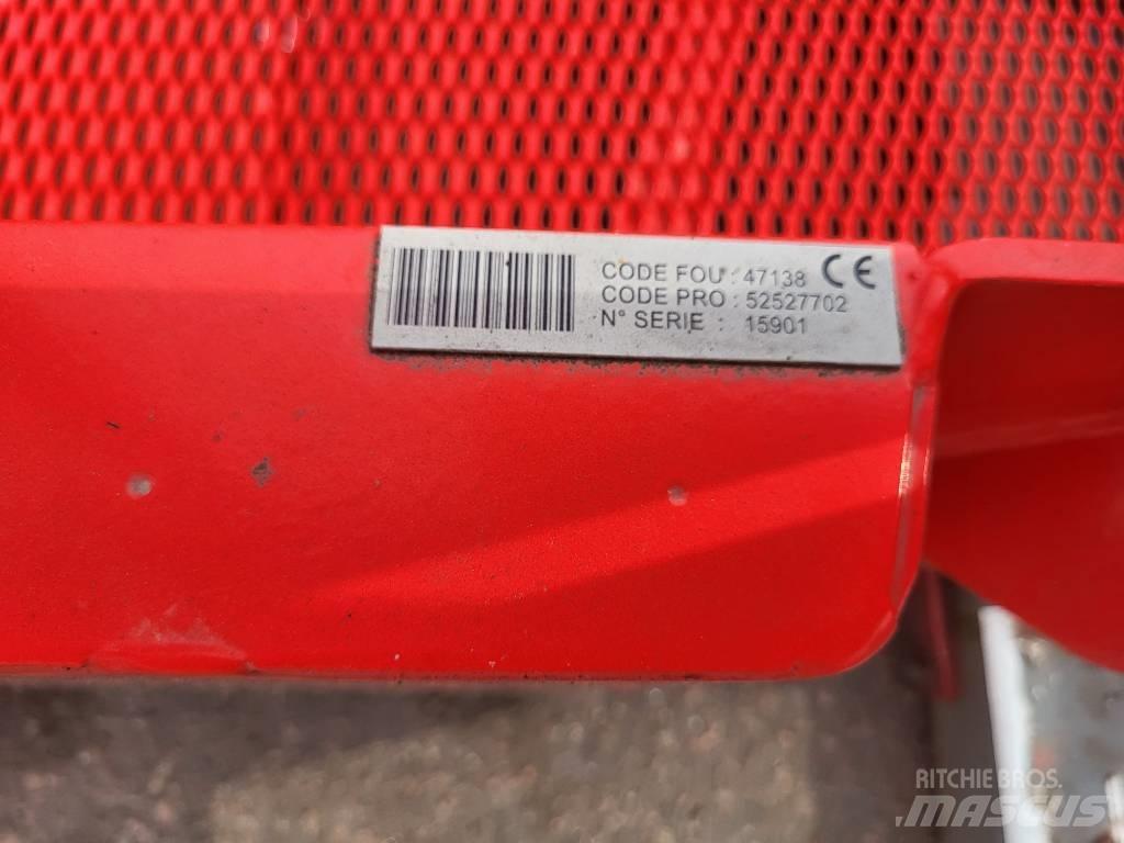 Manitou 200 ATJ kori Personenliften en invalideliften
