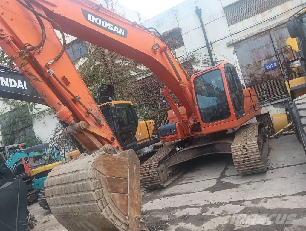 Doosan DX 300 LC-9C Rupsgraafmachines