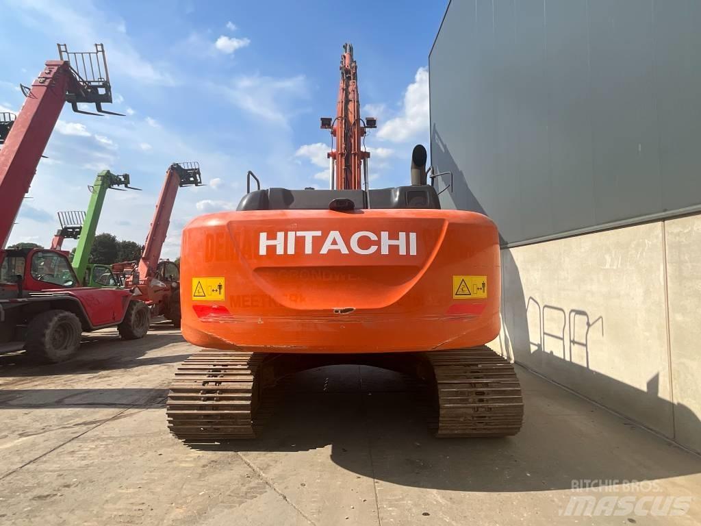 Hitachi ZX 250 LC-6 Rupsgraafmachines