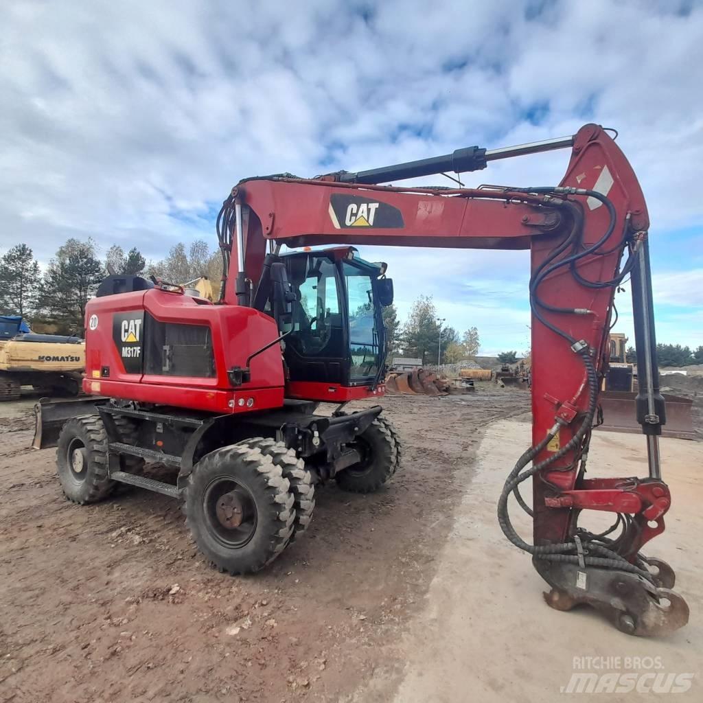 CAT M317 Wielgraafmachines
