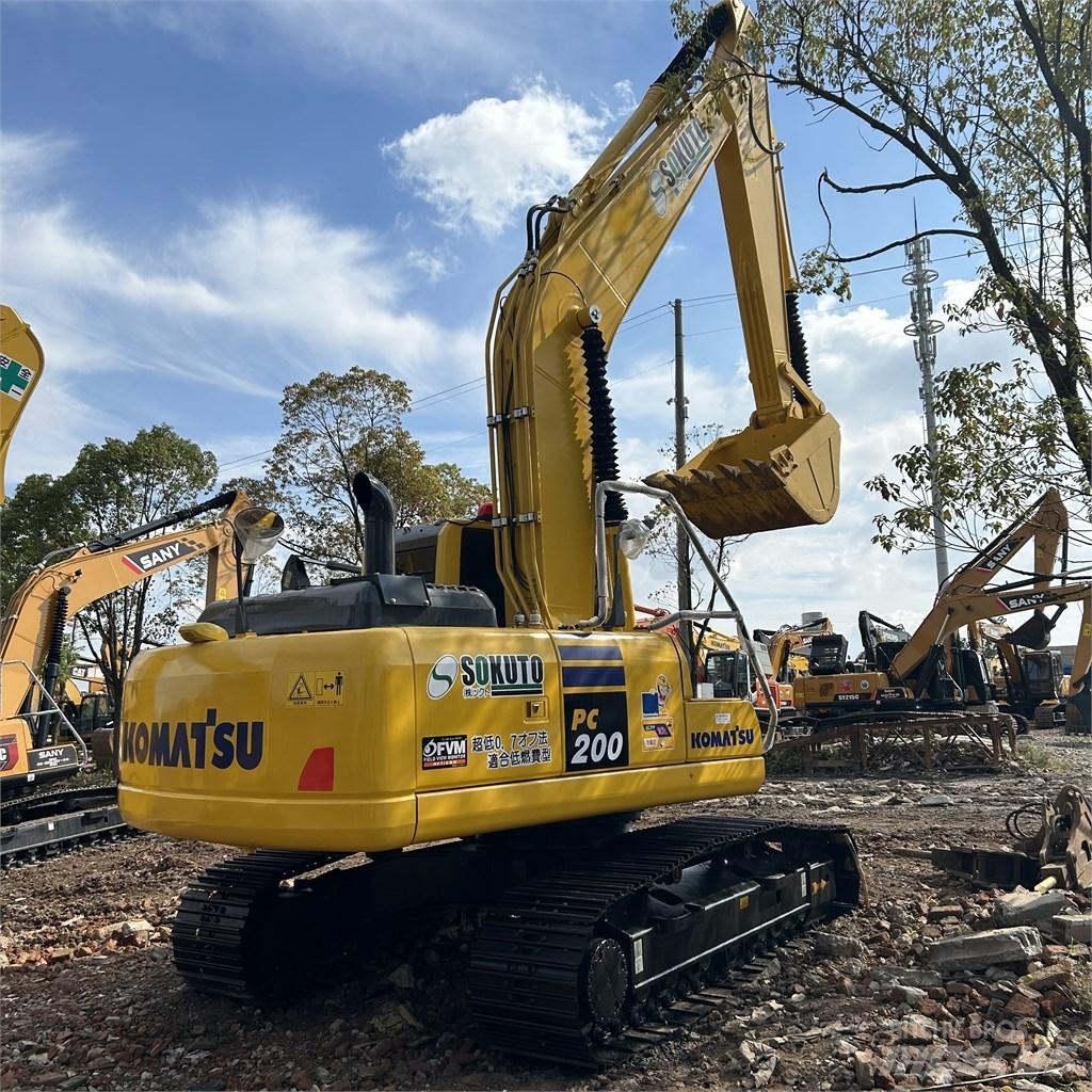 Komatsu PC200-8MO Rupsgraafmachines