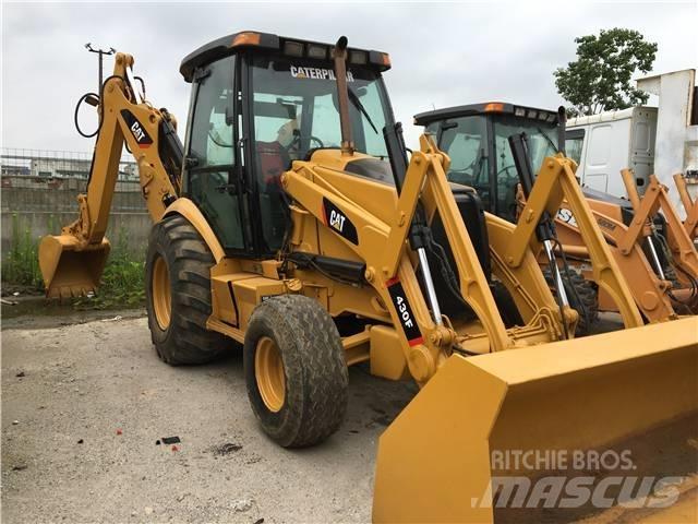 CAT 430F Graaf-laadcombinaties