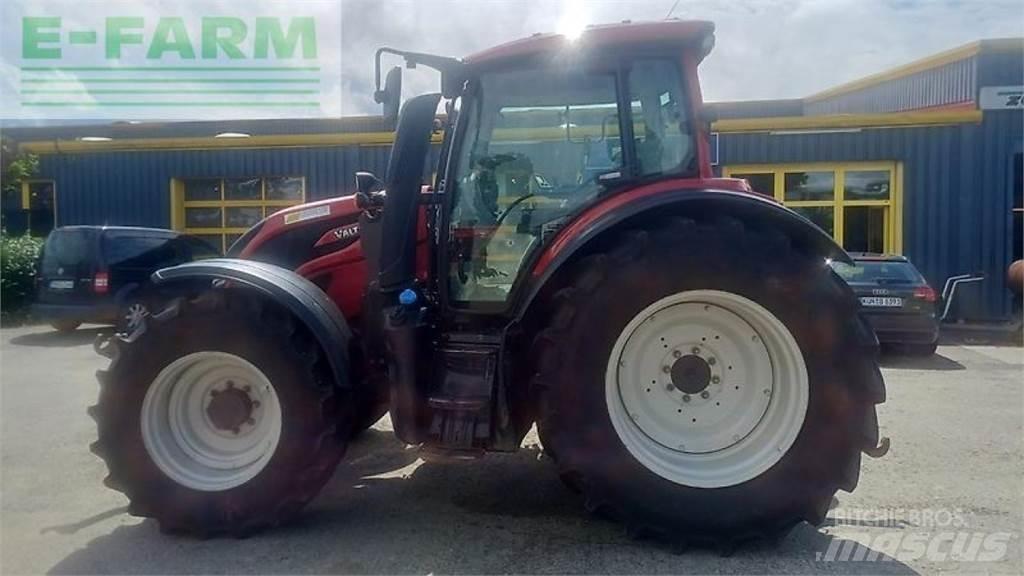 Valtra n174 Tractoren