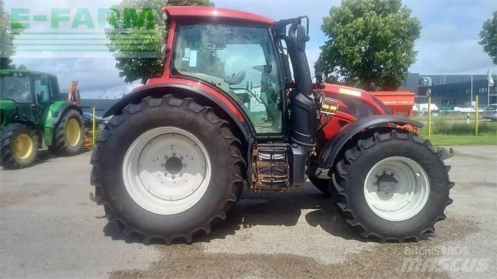 Valtra n174 Tractoren