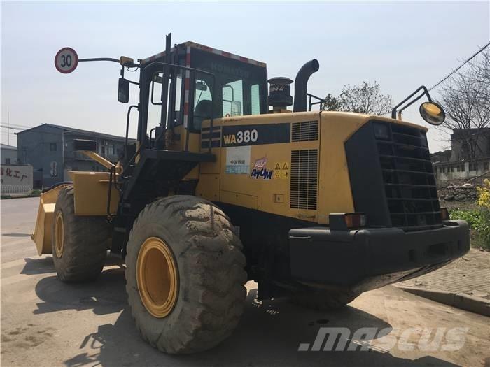 Komatsu WA 380 Wielladers