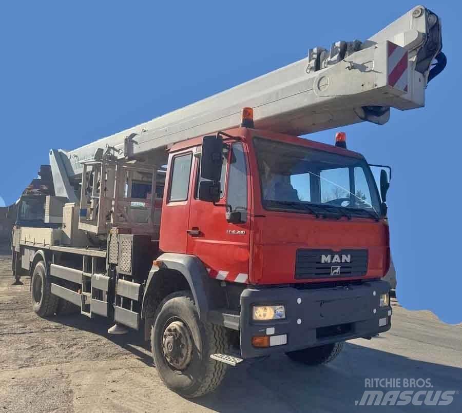 MAN LE18.280 Auto hoogwerkers