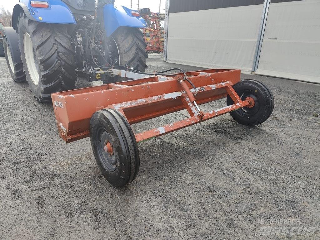  Temera 300 Grondschaven