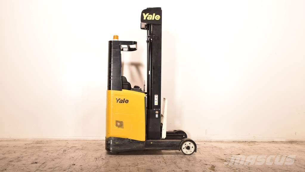 Yale MR14 Reachtruck voor hoog niveau