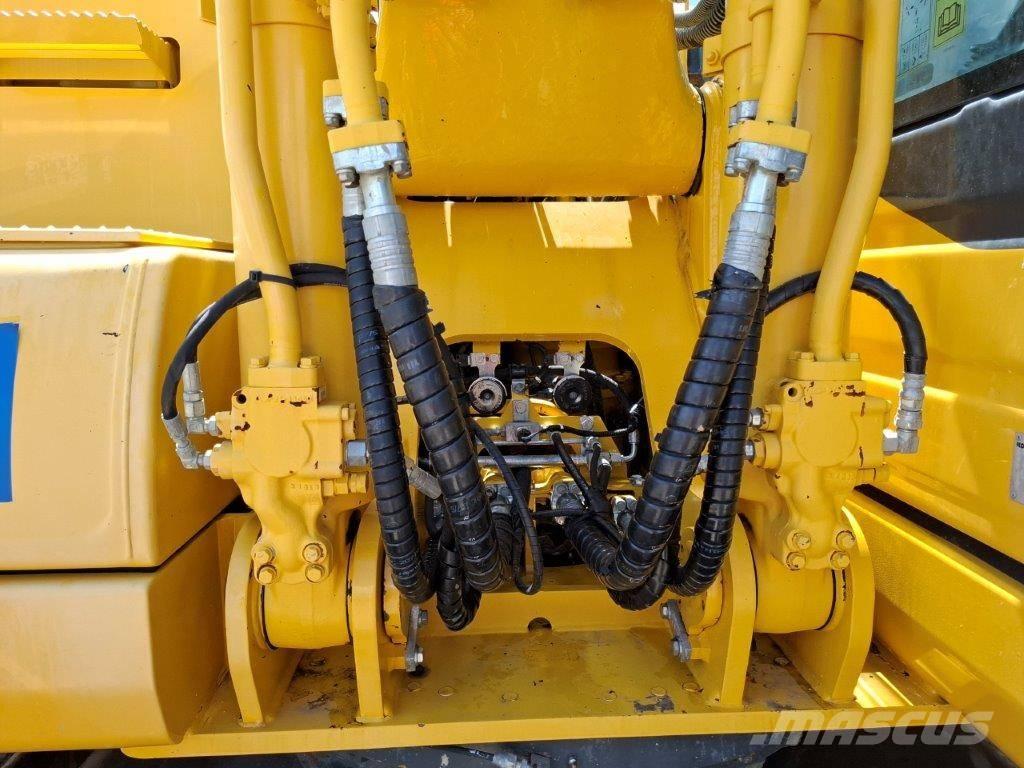 Komatsu PC240LC-10 Rupsgraafmachines