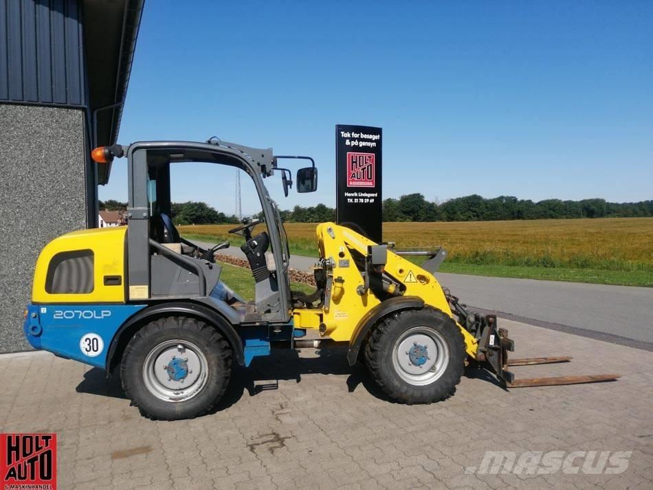 Weidemann 2070 CX Miniladers