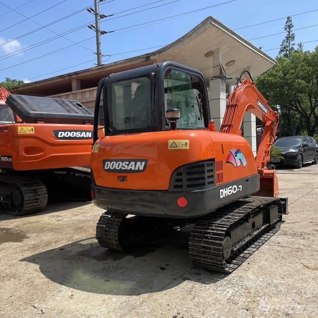 Doosan DH60-7 Minigraafmachines < 7t