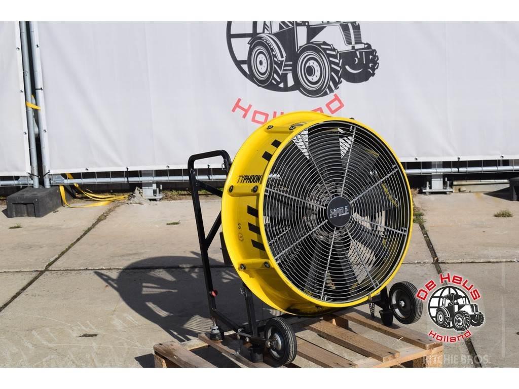  TYPHOON 24T8 Auto's