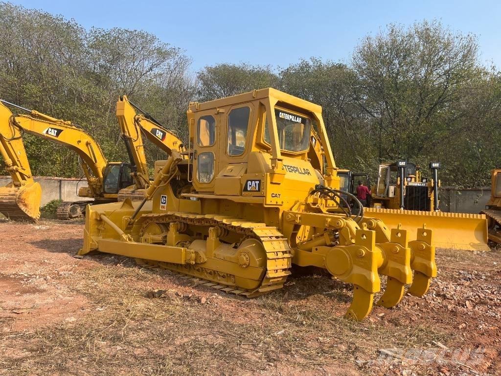 CAT D7G Rupsdozers