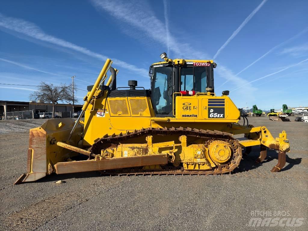 Komatsu D65EX-18 Rupsdozers