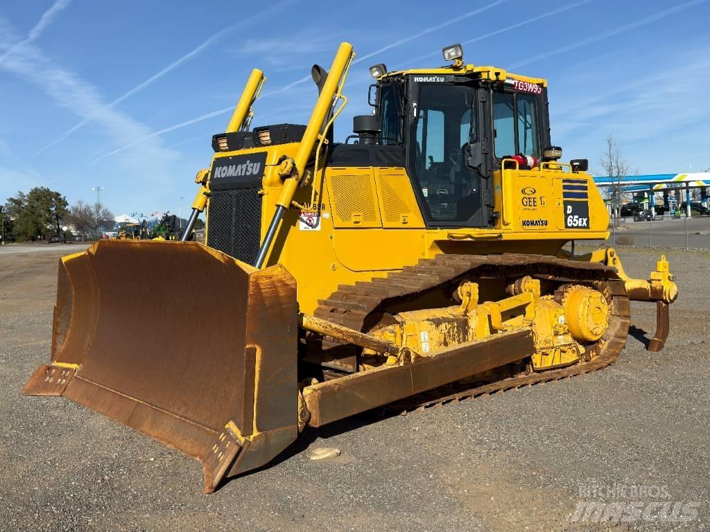 Komatsu D65EX-18 Rupsdozers