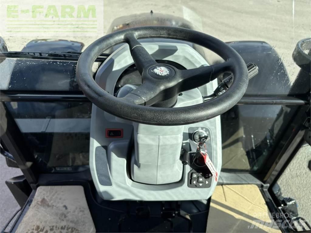 Valtra a 115 Tractoren