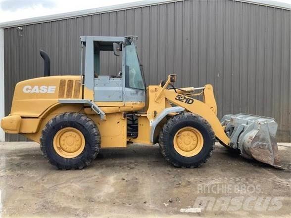 CASE 521D Wielladers