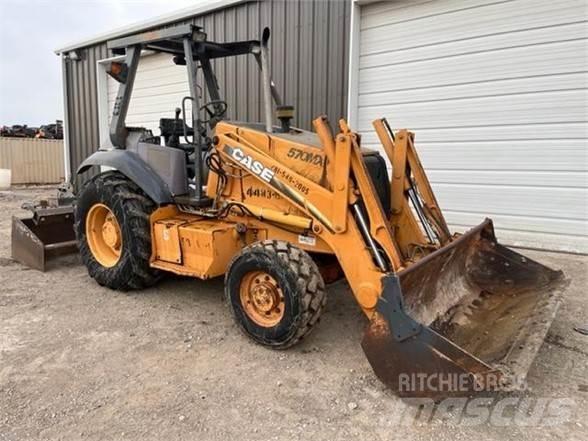 CASE 570M XT Wielladers