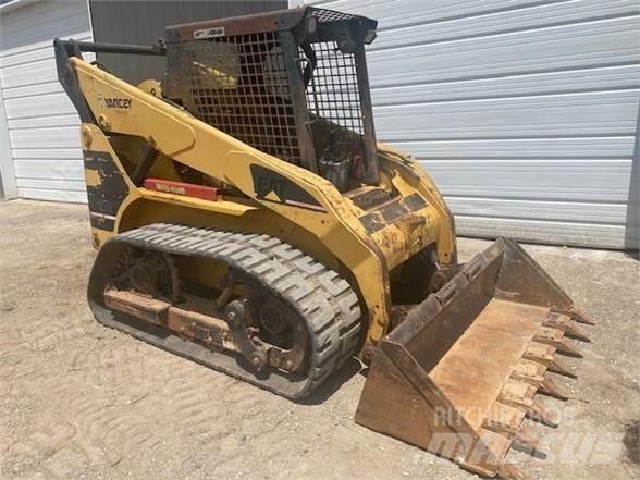 CAT 252 Schrankladers