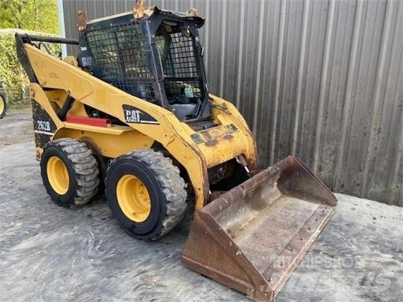 CAT 262B Schrankladers