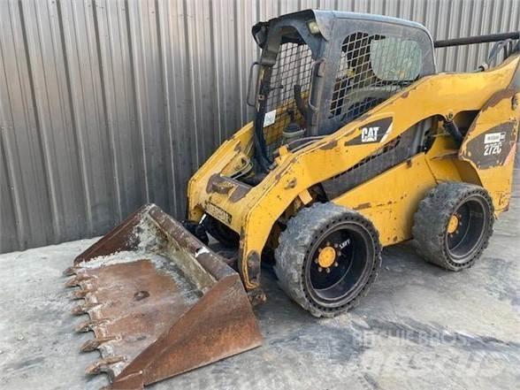 CAT 272C Schrankladers