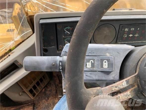 CAT 924F Wielladers