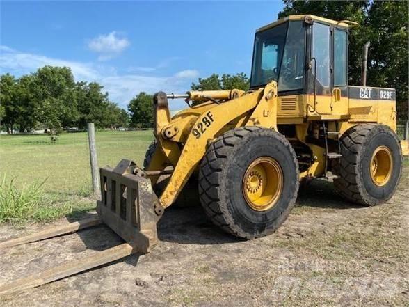 CAT 928F Wielladers