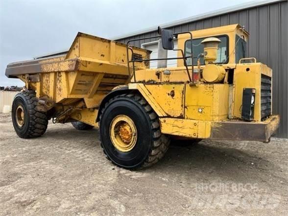 CAT D25C Knik dumptrucks
